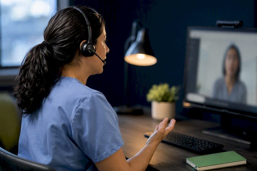 U.S. RNs: 6 Telehealth Nursing Requirements to Keep Your License